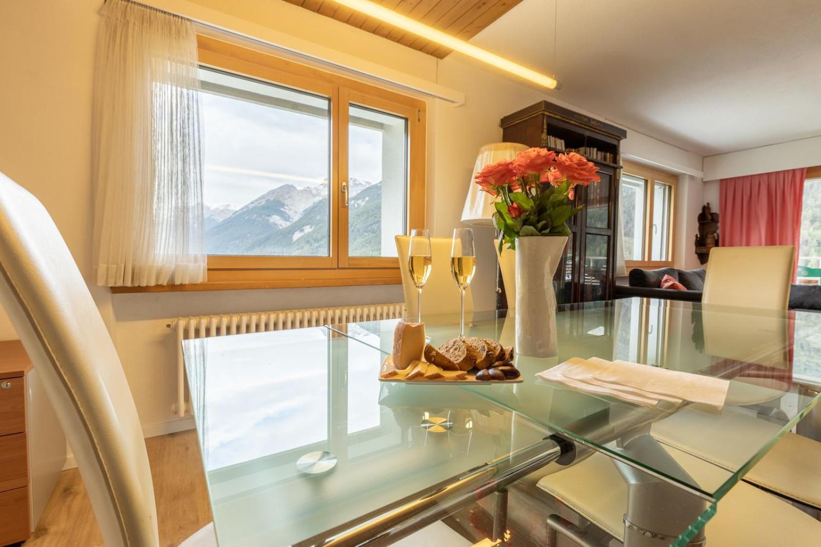 Chasa Vista Lischana Scuol Exterior photo